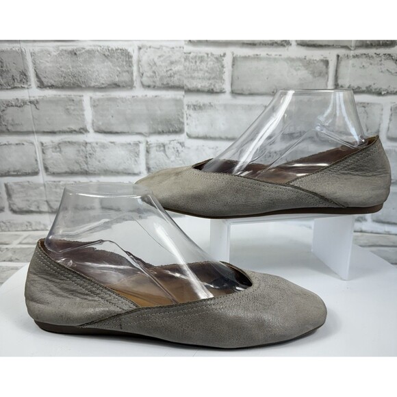 Lucky Brand Alba Women's Size 8.5 Grey Distressed Leather Ballet Flats - Picture 1 of 10
